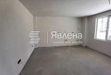 Тристаен апартамент в СГРАДА С АКТ 16!
