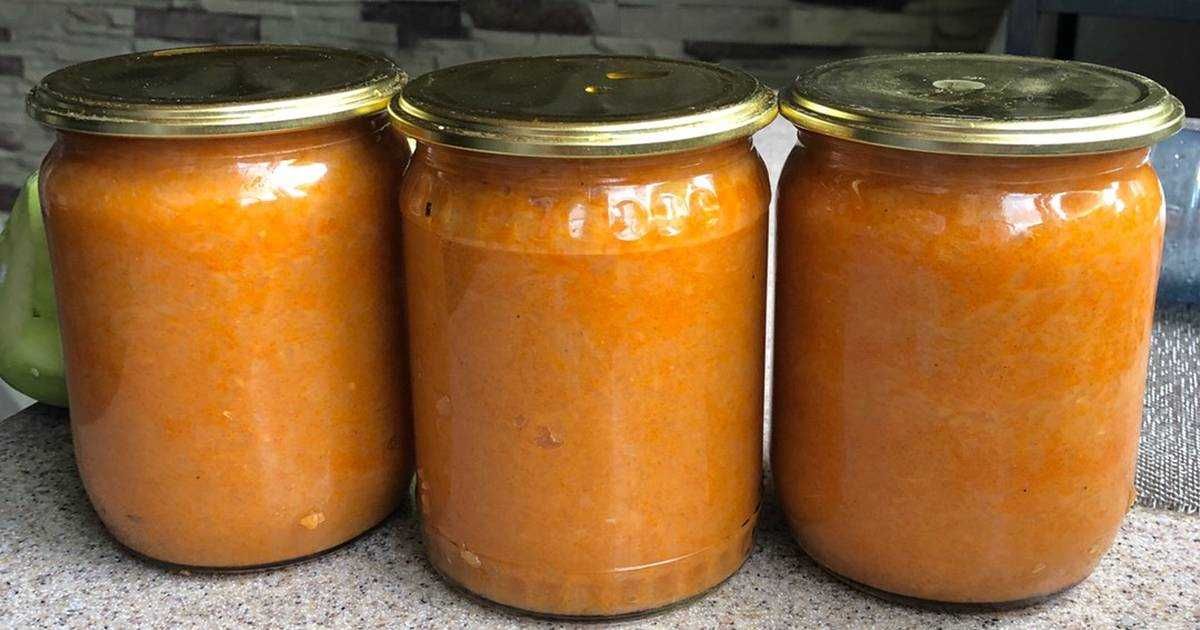Стеклянные банки 0.5, 0.6.