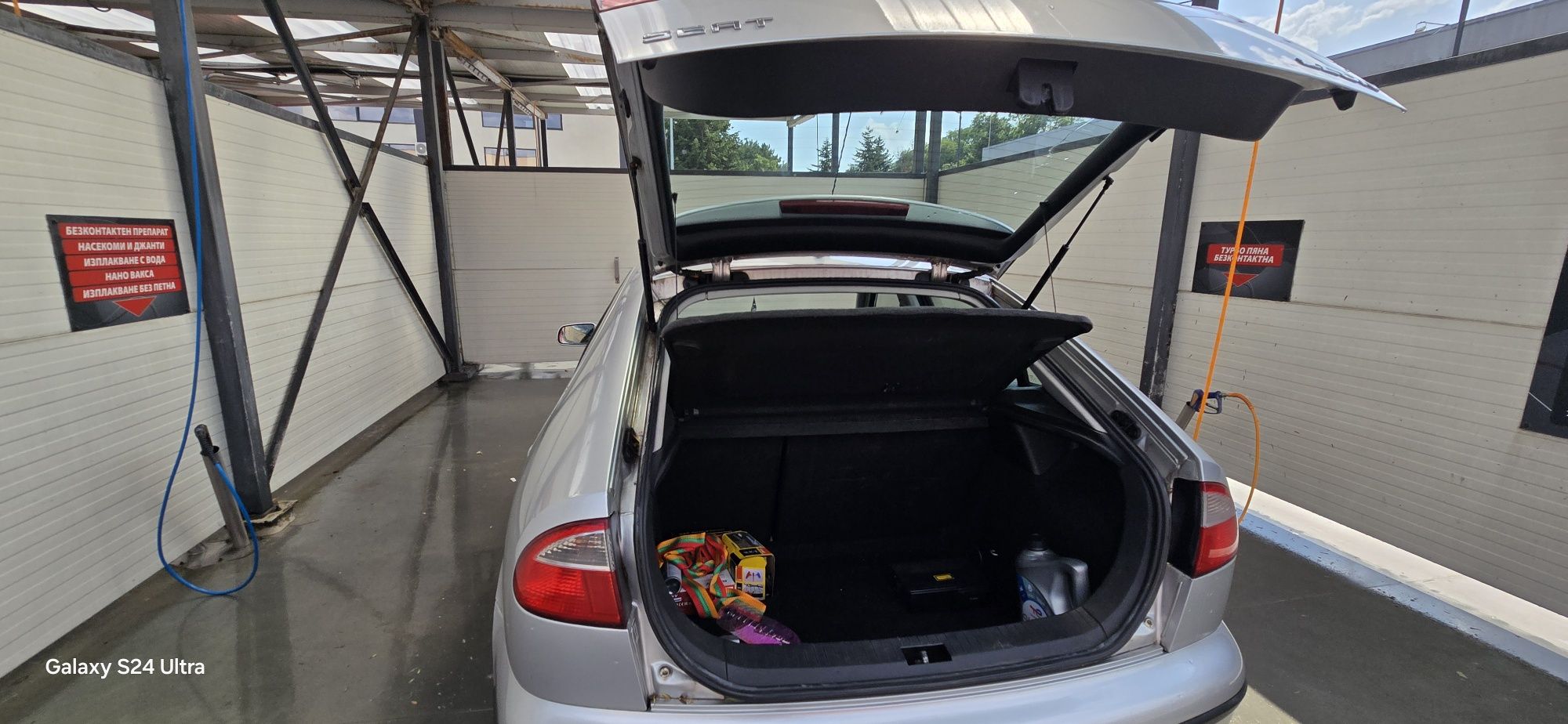 Продавам Seat Leon