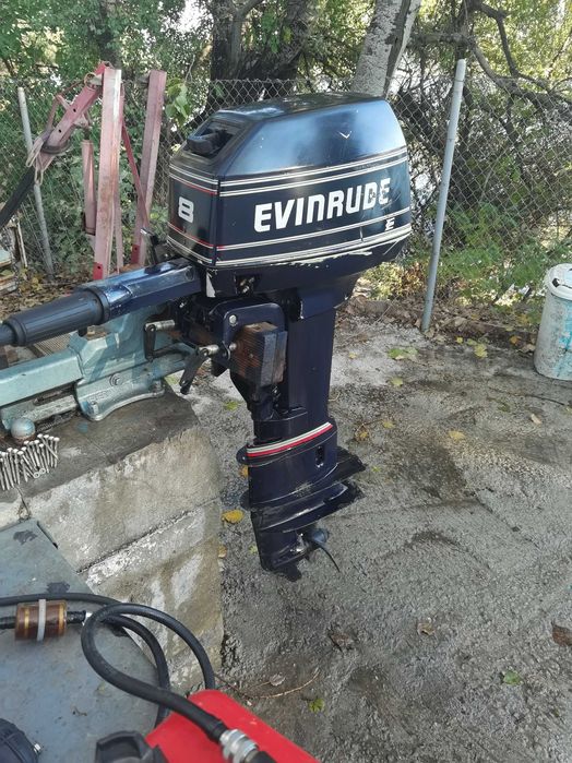 Мотор за Лодка-Извънбордови двигател, марка-Johnson-8кс