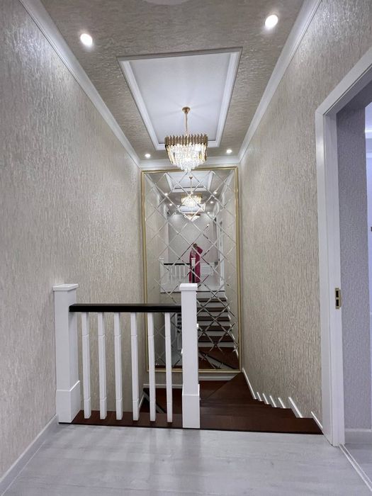 Продаётся Дом 2,7 соток Готовый под ключ 9 комнат 4 сан узла