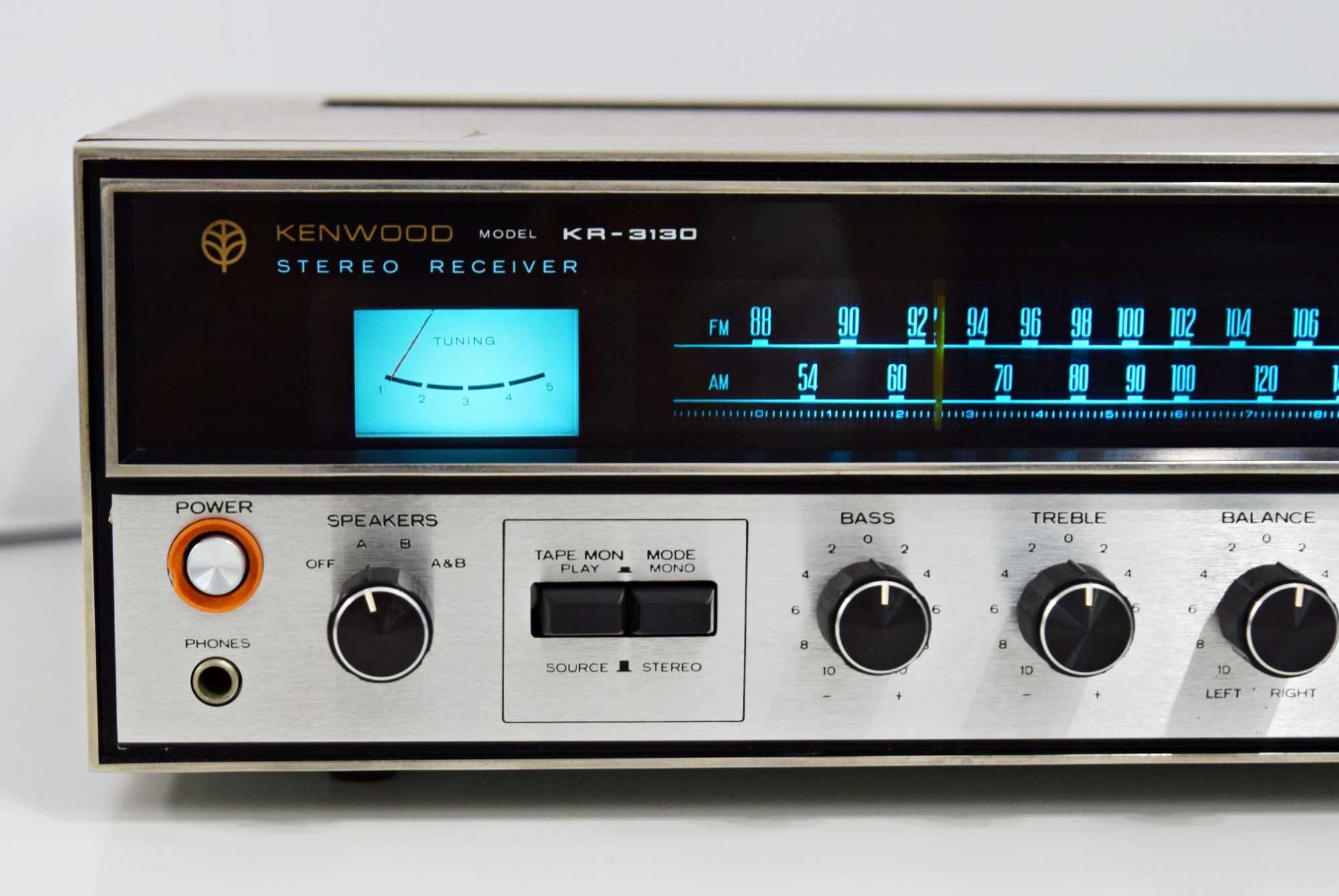 Amplituner Kenwood KR-3130, amplificator