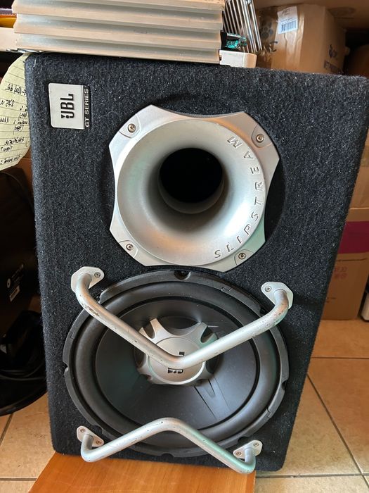 Subwoofer JBL GT 5-1204BR și Amplificator Titan