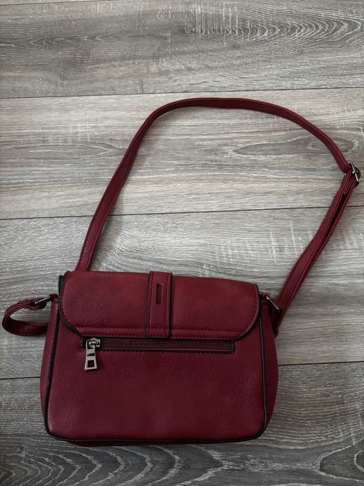 Gentuta din piele ecologica, rosie