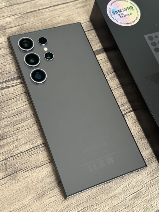 Samsung S24 Ultra/ отличном состоянии/Yangidek ideal