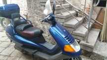Скутер Piaggio 125