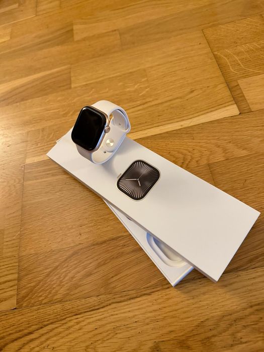 Apple watch 10 GPS Rose Gold - 3 ani garanție