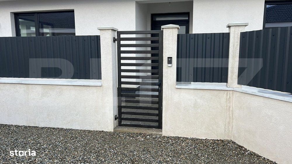 Casa de vanzare, cu 4 camere, 120 mp, zona  Unirea