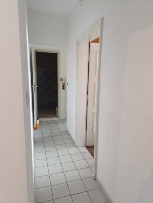 Дава се под наем Тристаен апартамент в София, Надежда 1 - 92 кв.м за 600 € - Снимка #9