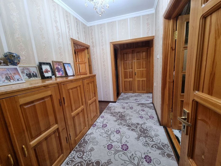 Продается 3х комнатная на Юнусабад 19