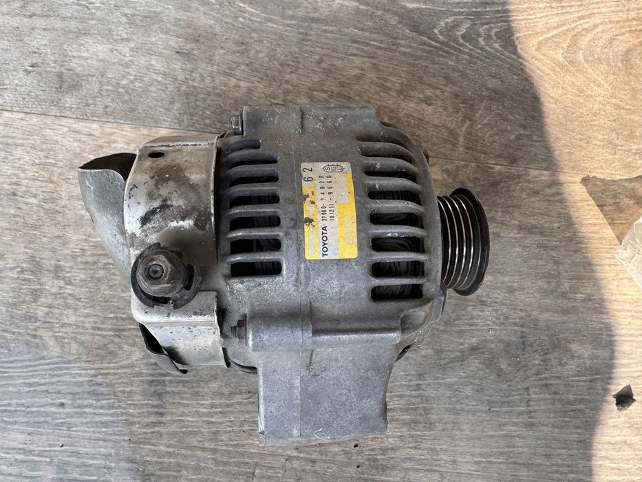 Генератор Toyota ipsum 1997г.