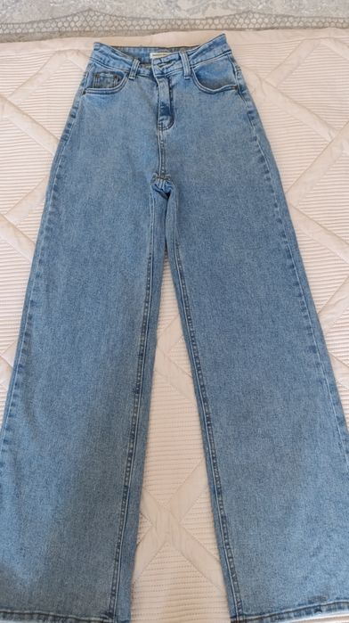 Джинсы фирменные