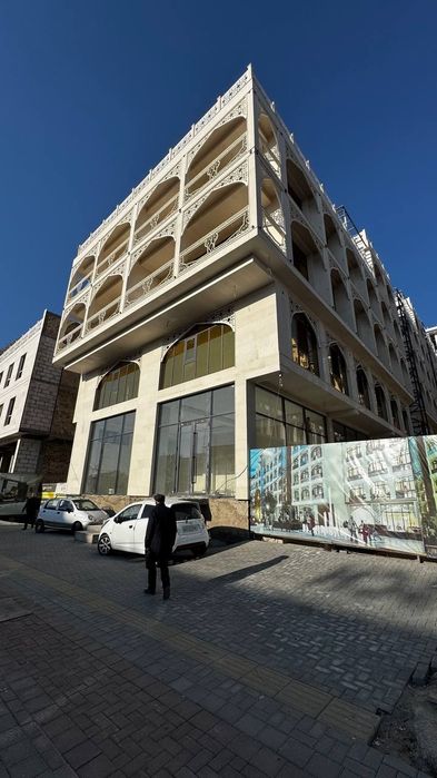 Продается  Помещение Магазин

Площадь  100м2  

Первая линия  Вдоль до