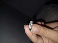 Продам серебряные украшения кольцо