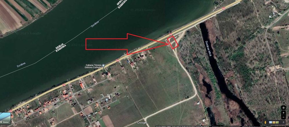 Vând teren intravilan în Hinova, langa dunare, cadastru , 2/3 loturi