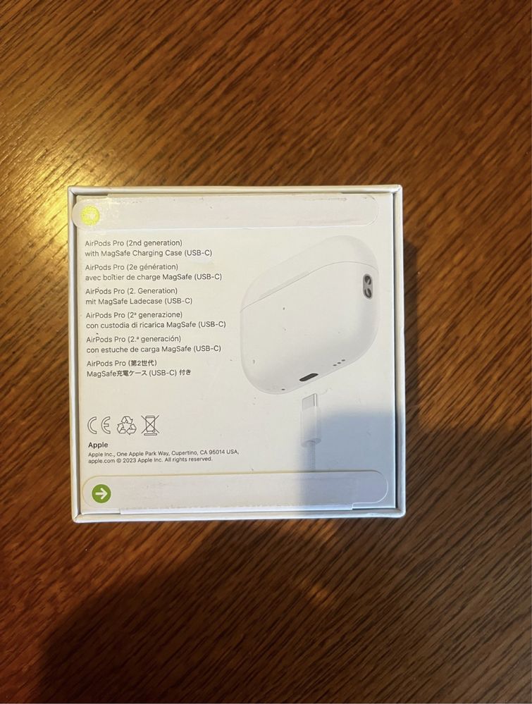 Vand AirPods 2 nd Generation