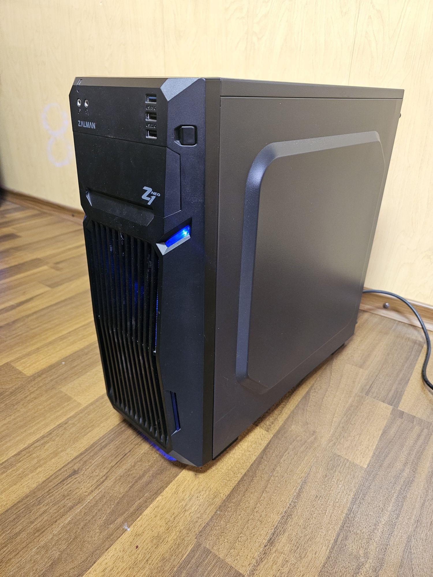 PC Gaming - i5 7500 / 16gb DRR4 / RX580 8GB