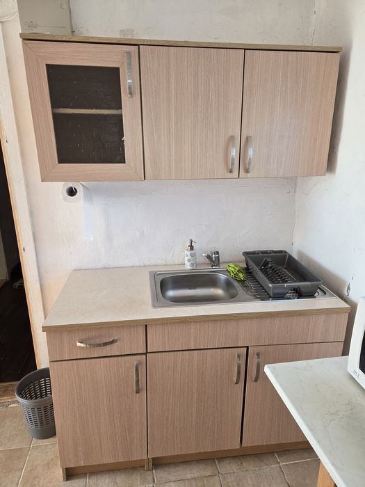 Дава се под наем Къща в с. Изворище, Област Бургас - 55 кв.м за 153 € - Снимка #11