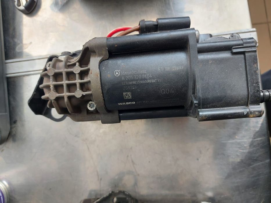 Compresor perne aer mercedes c class w205 A2053200104