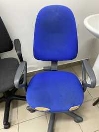 Кресло офисный стул срочно не дорого можно отремонтировать