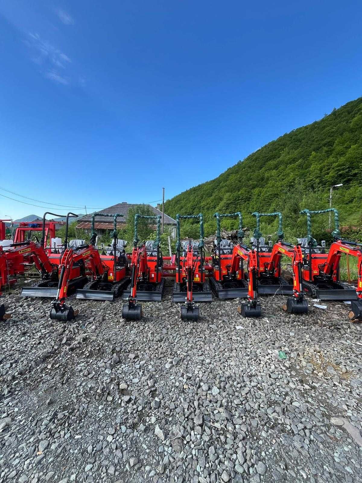 Miniexcavator Macao CT12