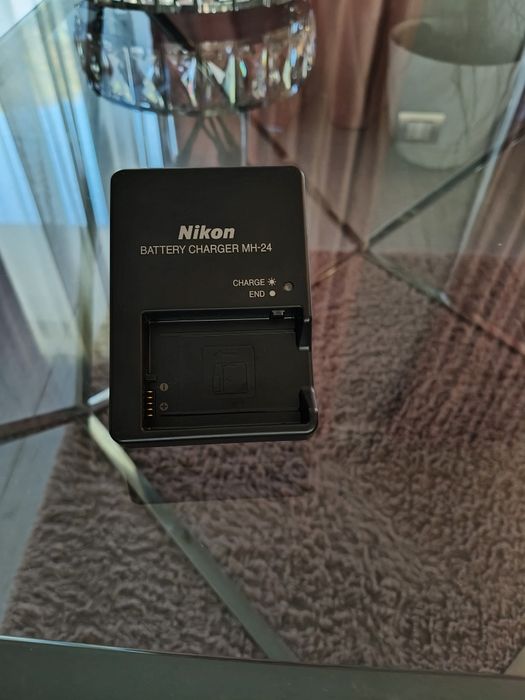 NIkon D3500 că nou.