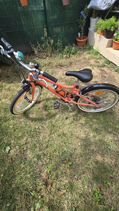 Vând bicicleta B-twin Riverside pentru copii
