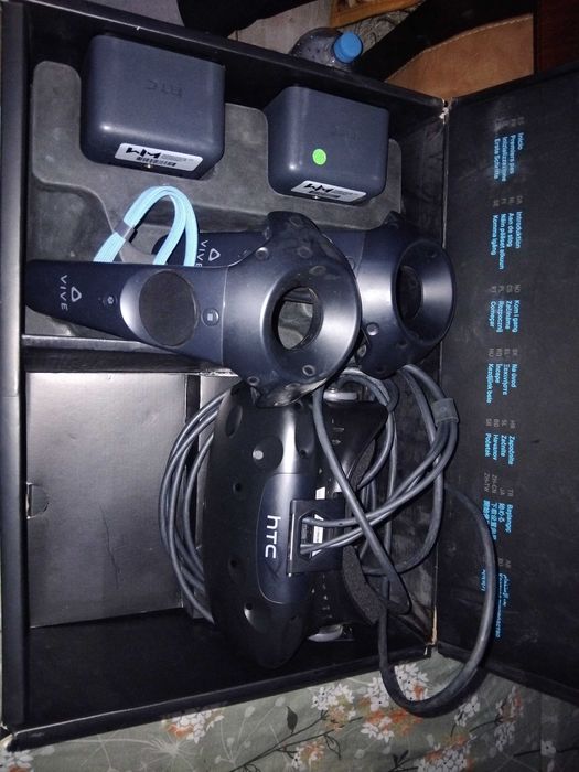 ViveHeadsetul VR HTC.  600lei