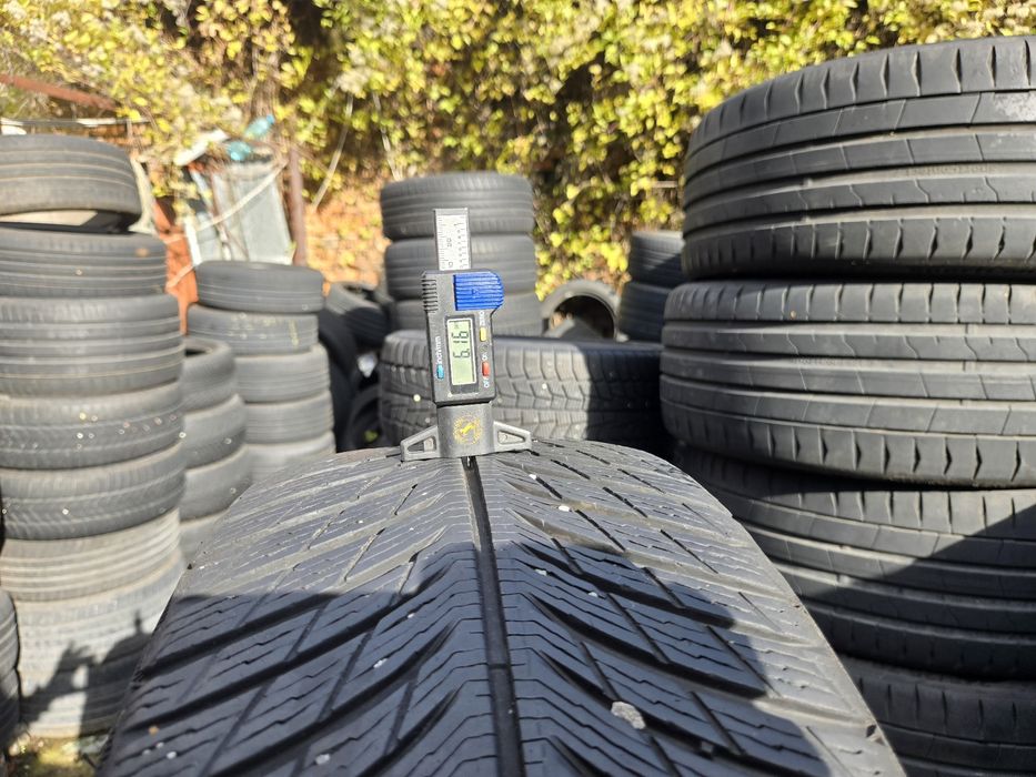 4бр. 225 40 18 Michelin зимни.