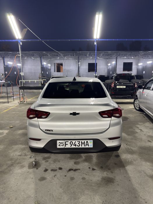 Onix red line full 2024 sotiladi srochniga