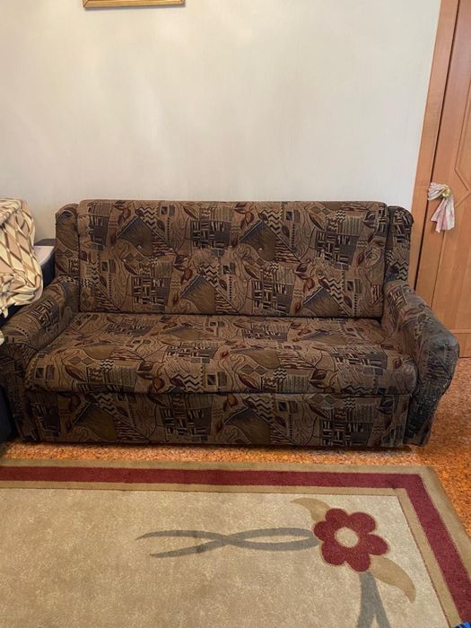 Продам диван и кресла 2 шт