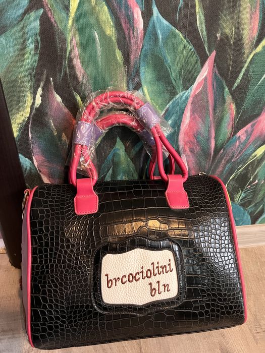 Geanta Perfume- noua