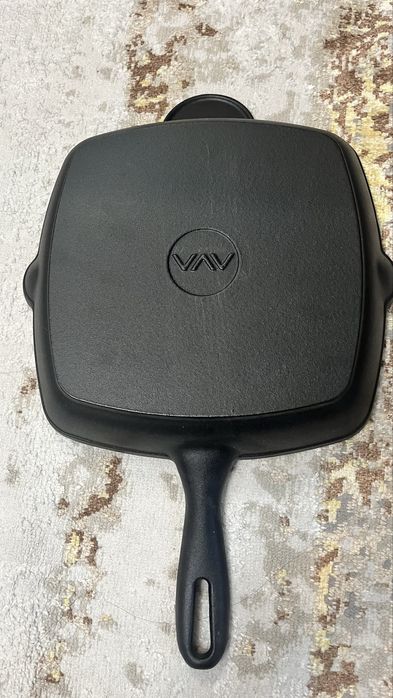 Сковорода-гриль чугунная 27x27 см