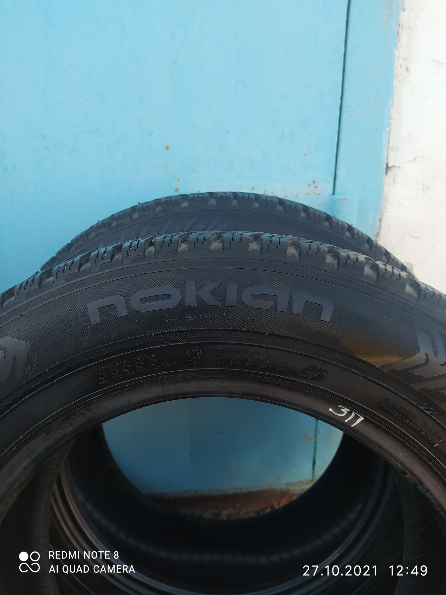 Шины зимние б/у nokian Hakkapeliita 8 размер 195/65 R 15 XL  .