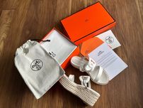 Сандали на платформа hermes