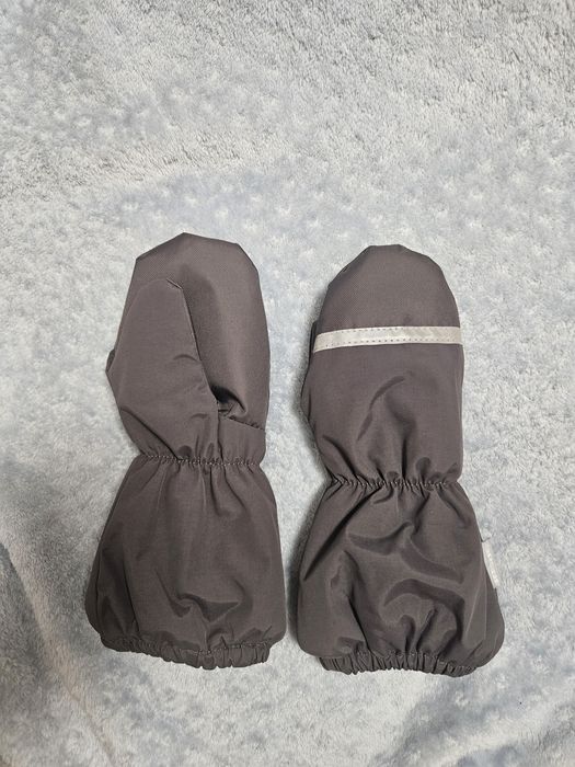 Зимние варежки Kerry