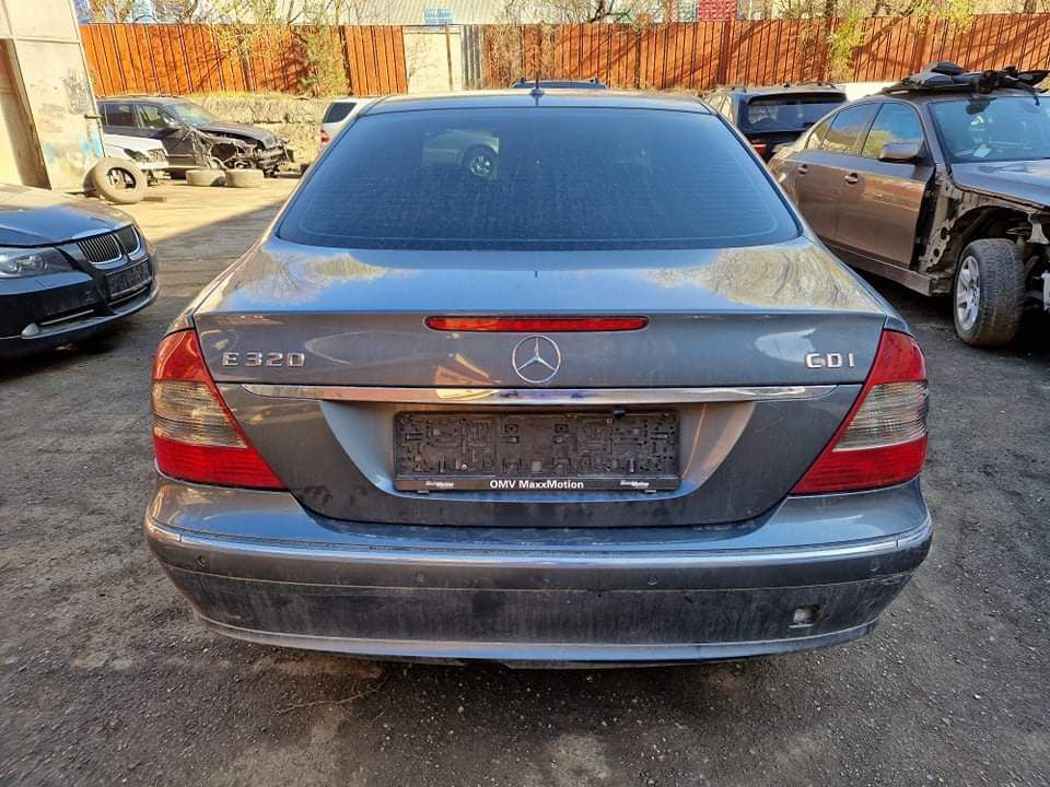 Mercedes W211 E320CDI 224кс Facelift автоматик НА ЧАСТИ!