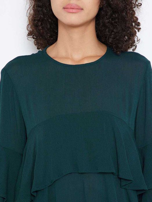 Нова блуза Zara, изискан цвят