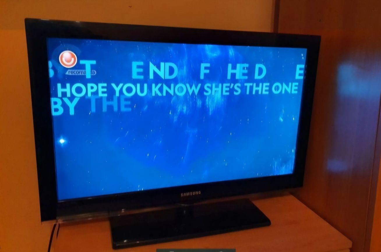 Vând 2 Tv Samsung