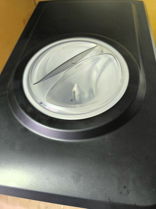 Ледогенератор Klarstein AQUEOUS с диспансер за топла и студена в-а 3в1