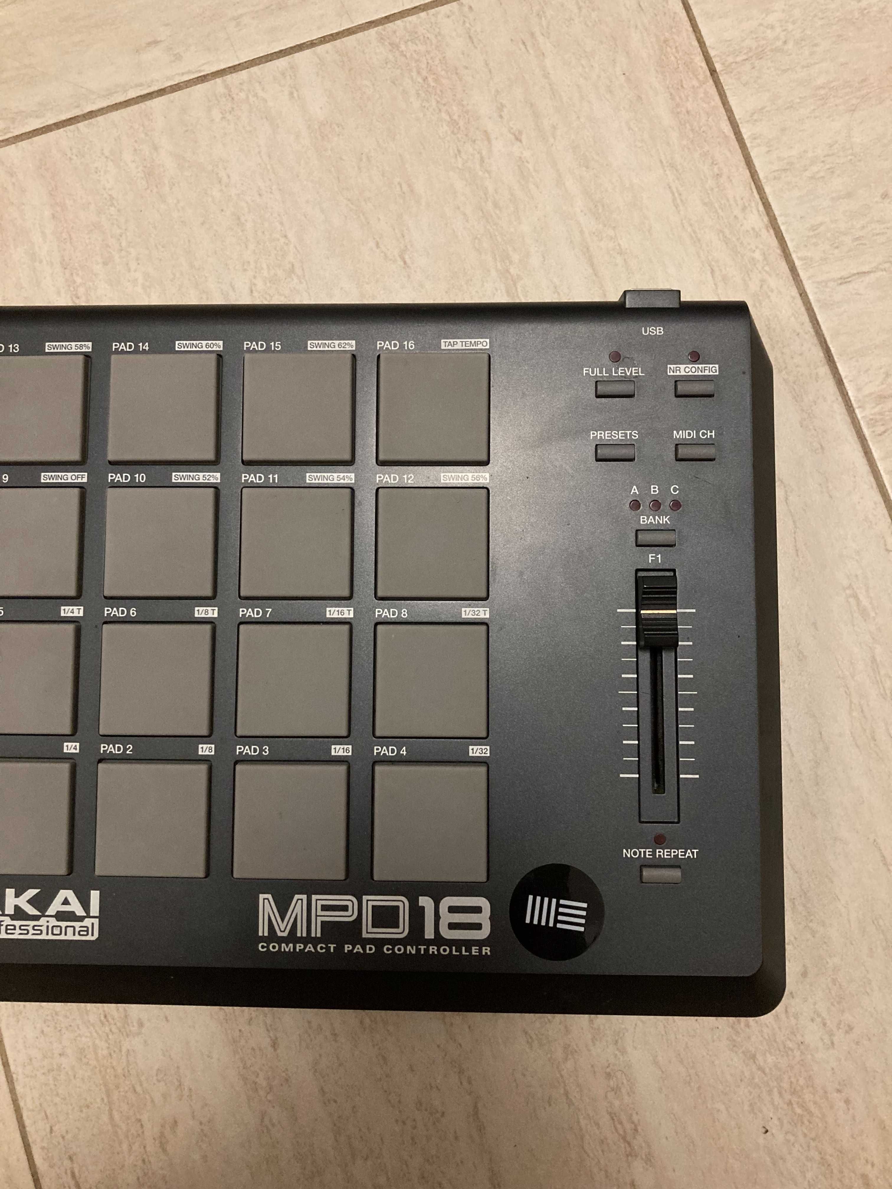 Миди контролер Akai pro MPD18