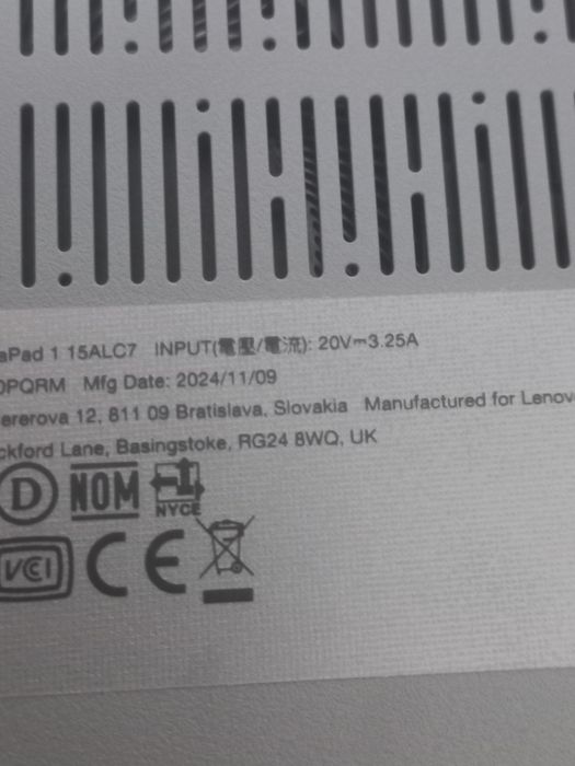 Laptop Lenovo Ideapad 1