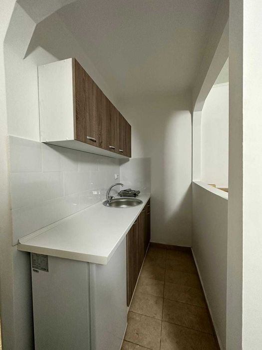 Garsoniere de închiriat /luna