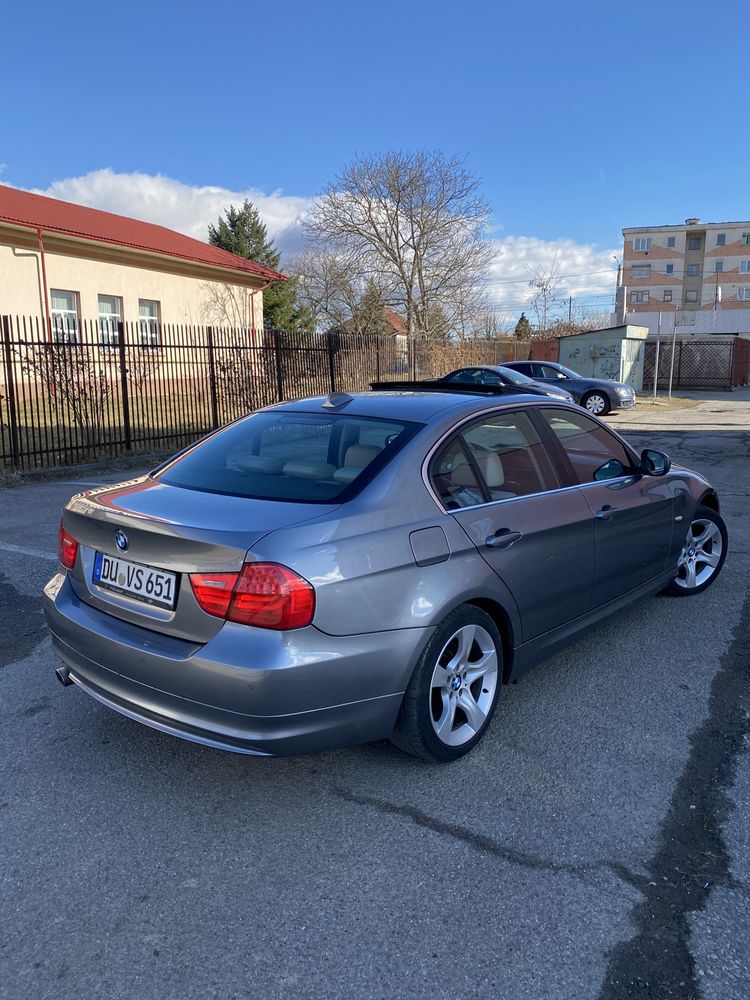 Bmw 320D Automat/Trapă/Navi/Euro 5