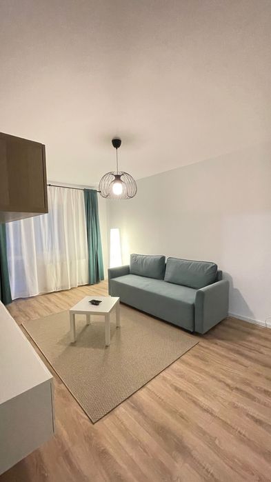 Inchiriez apartament cu 2 camere in complex Grand Kristal