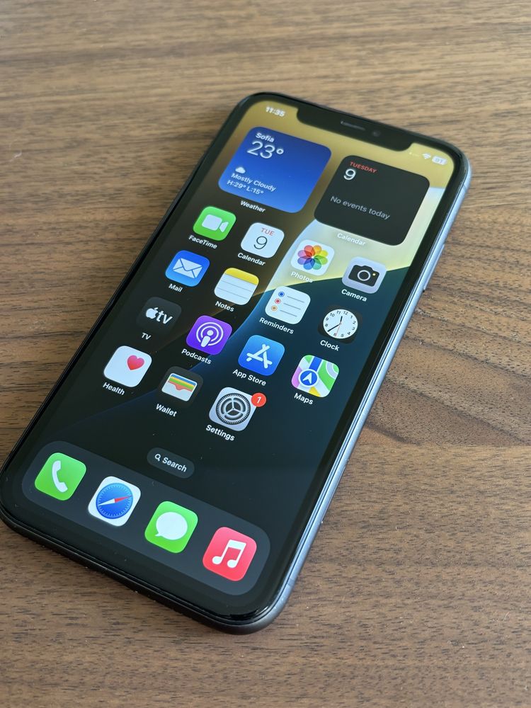 iPhone 11 64GB 100% батерия
