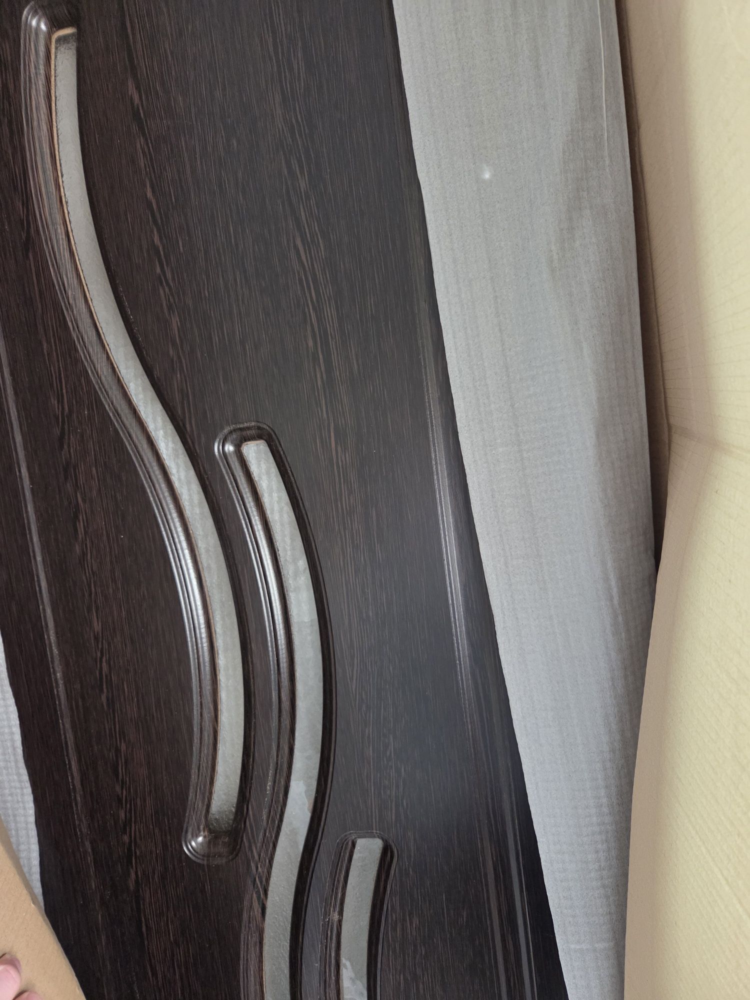 Usi de vanzare,culoare wenge