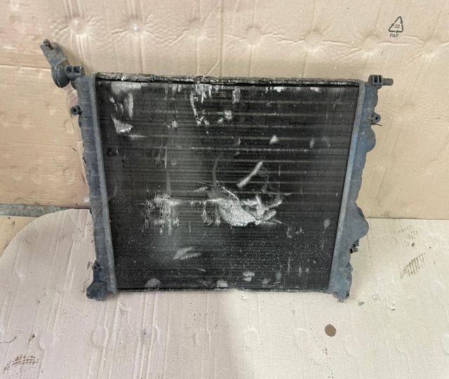 Radiator apa racire motor Dacia Logan prima generatie