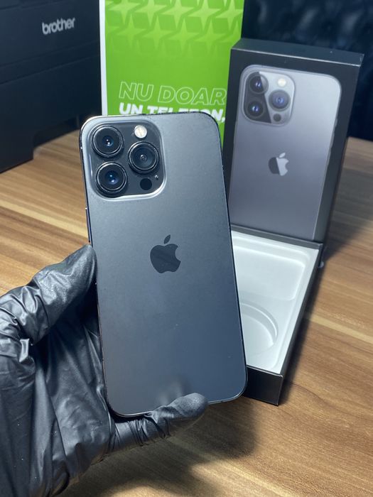 iPhone 13 Pro • 256 GB • Graphite