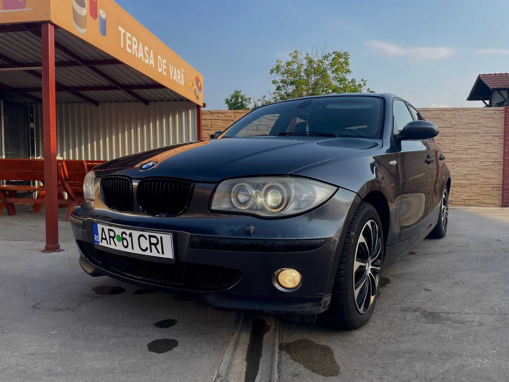Vând bmw seria 1 2006, 1.6 benzină, 6+1 trepte, manuala